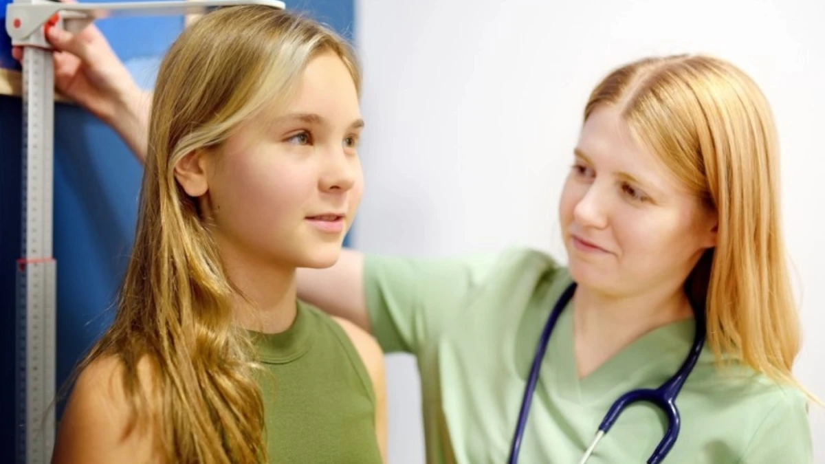 Tulburări de creștere la adolescenți: ce sunt și cum le recunoști la timp?